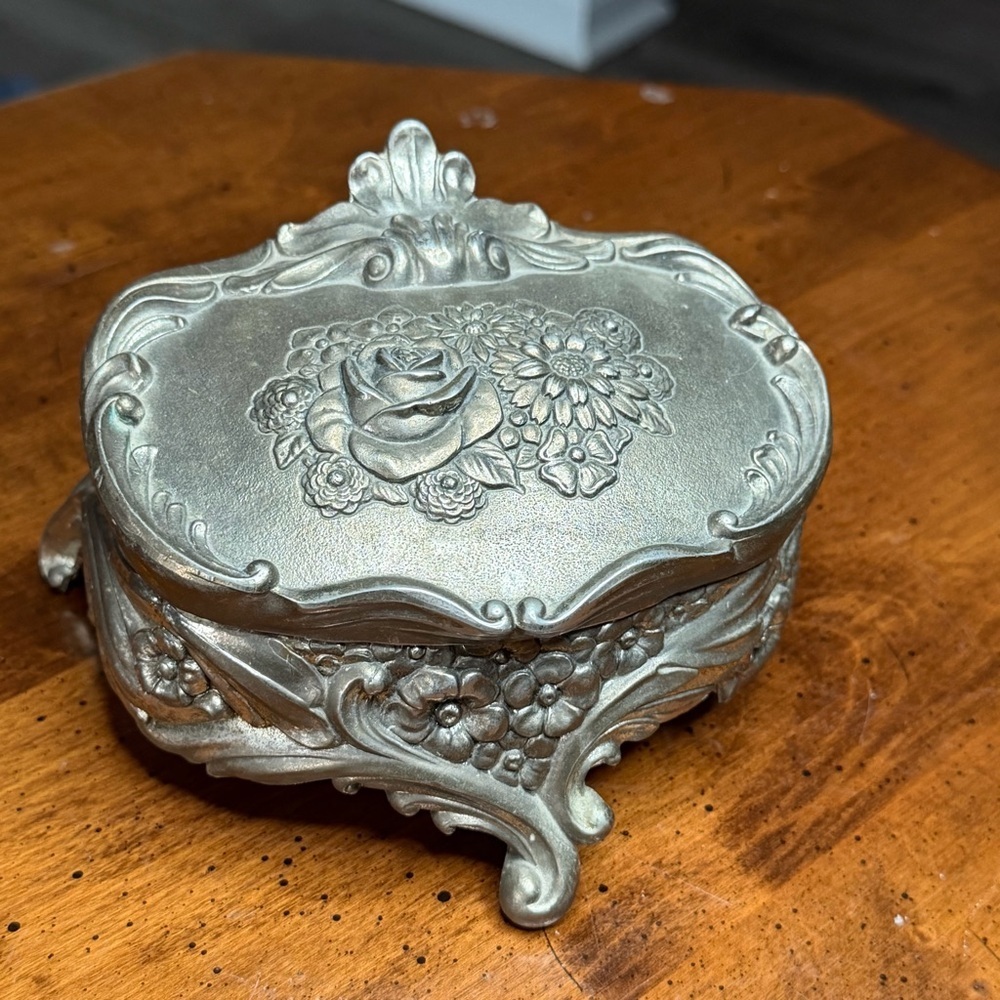 Silver Plated Floral Design Trinket Box with Red Velvet Lining